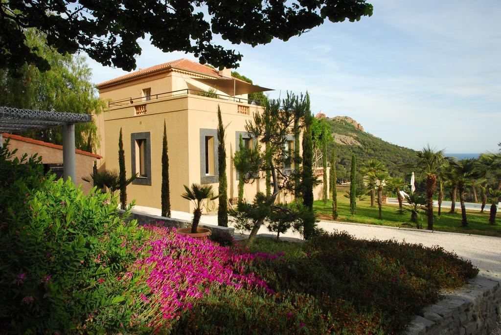 Villa Alfonsa Saint-Raphaël Δωμάτιο φωτογραφία